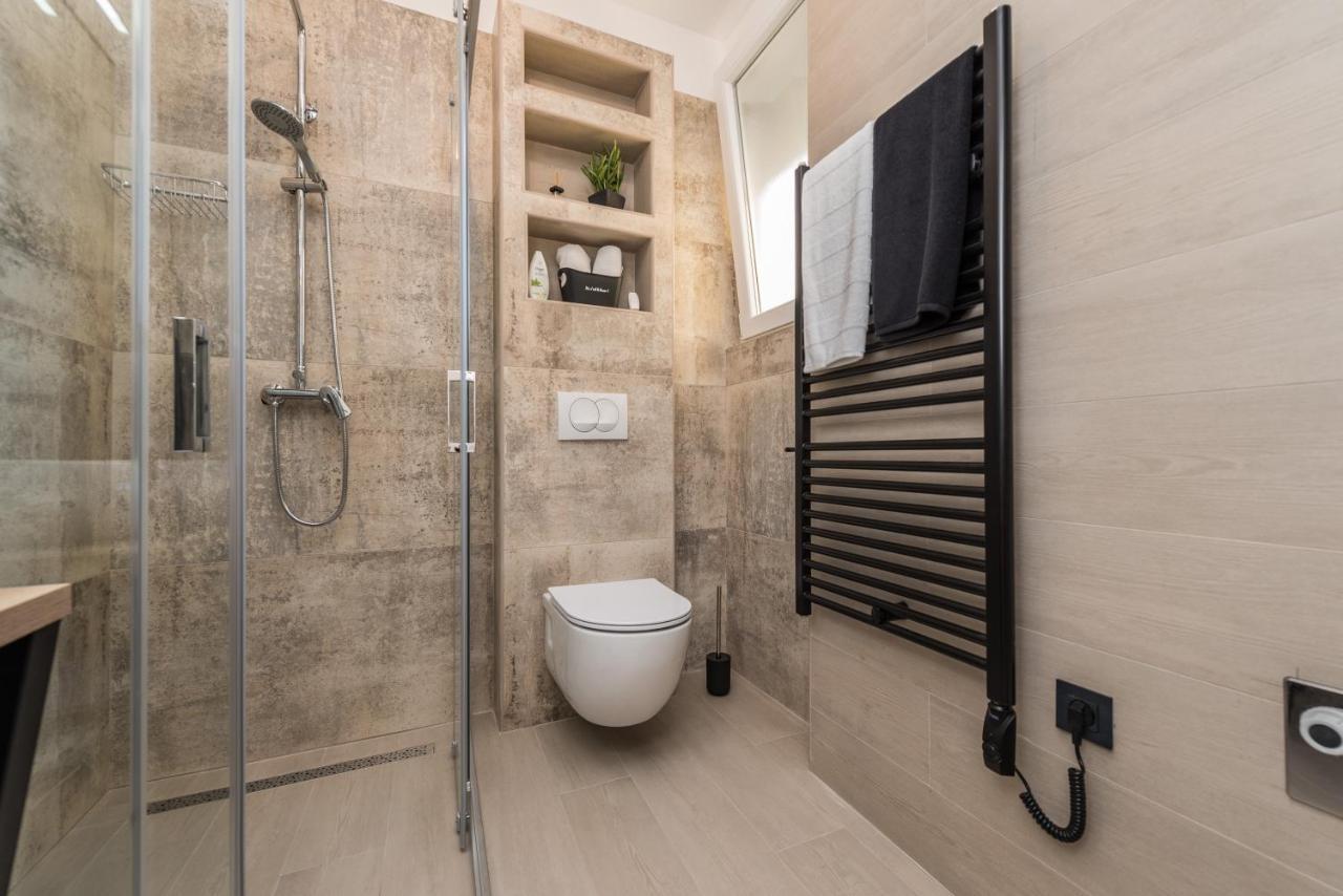 Apartments Yellow Novalja Εξωτερικό φωτογραφία