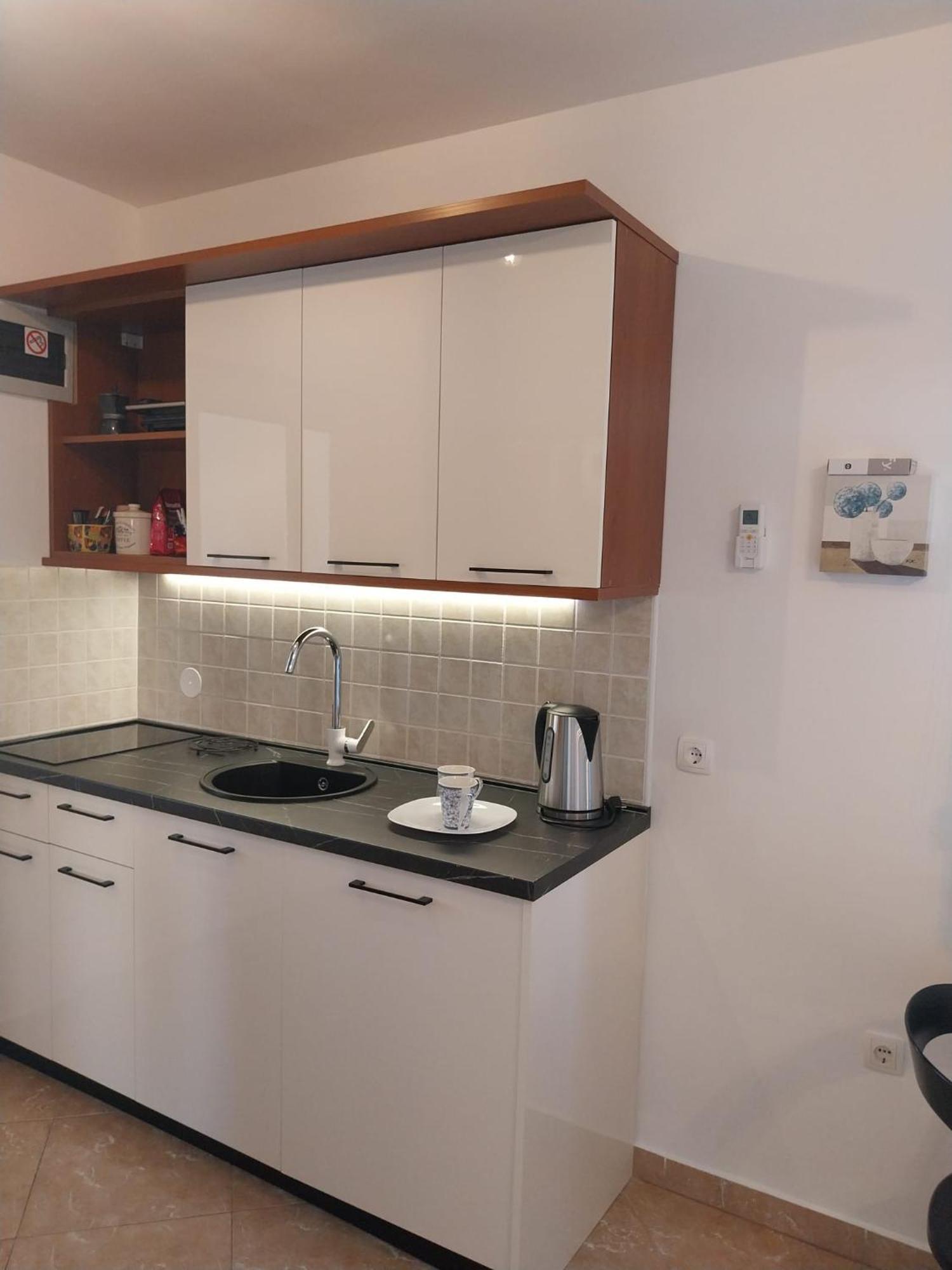 Apartments Yellow Novalja Εξωτερικό φωτογραφία